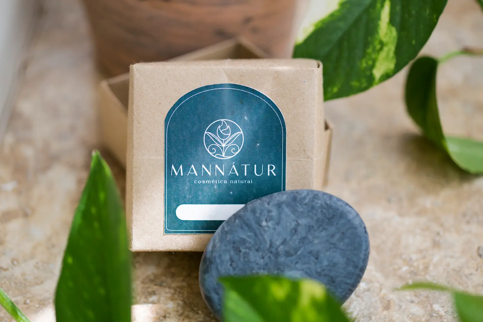 Jabón de carbón activado de Mannatur