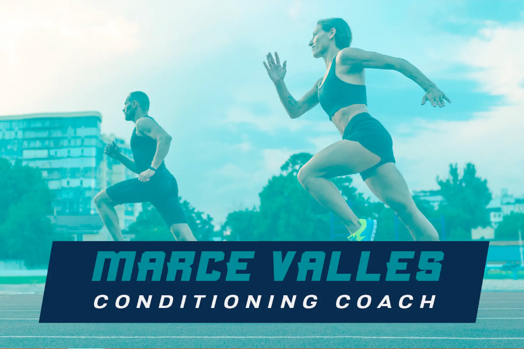 Logotipo de Marce Valles sobre fotografía de corredores