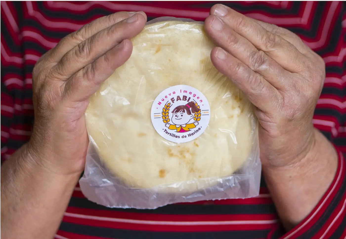 Logotipo de Fabi en empaque de tortillas de harina