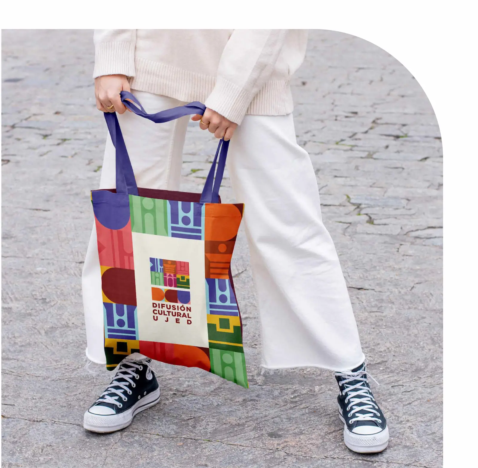 Bolsa de tela con imagen y logotipo diseñados para Difusión CUltural UJED